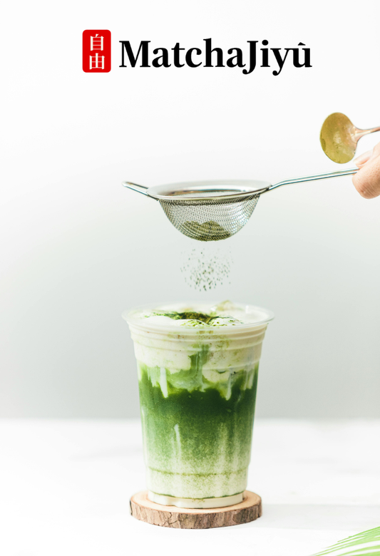 Matcha green tea being poured into a glass with Matchajiyu branding.